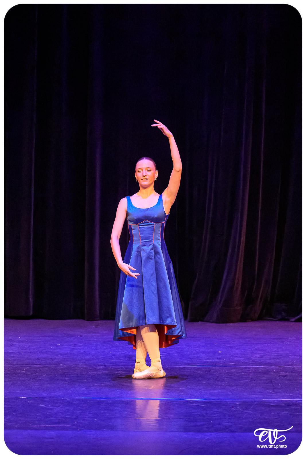ECOLE DE DANSE CÉCILE ADAMOW